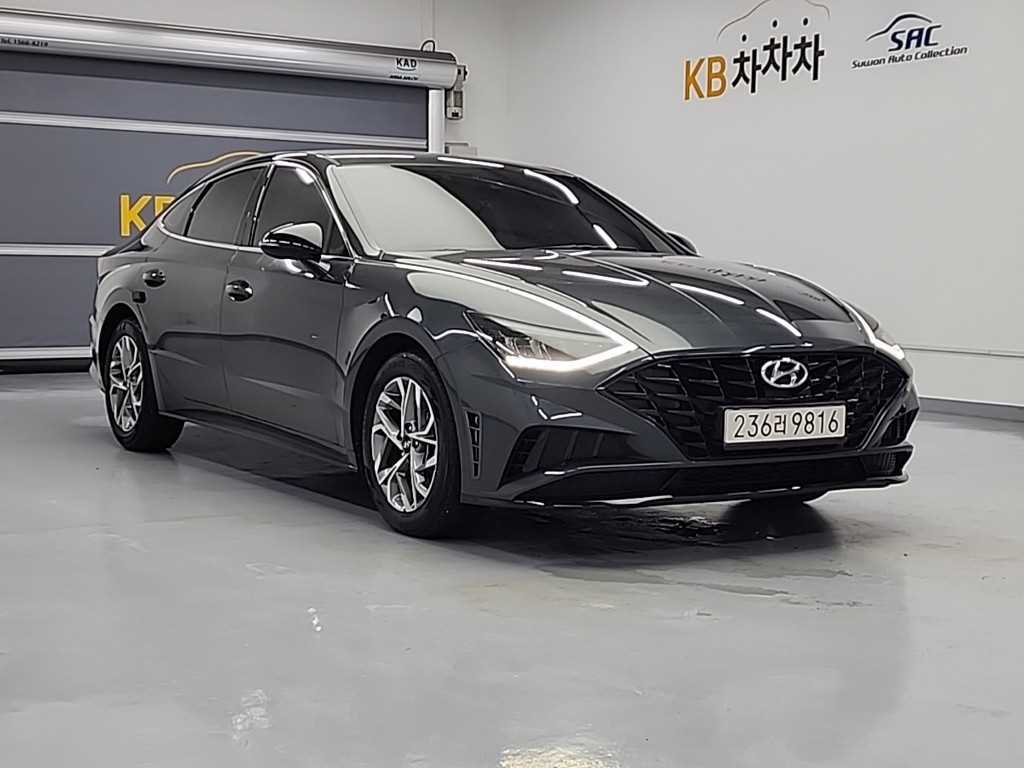HYUNDAI Sonata - Vista 4
