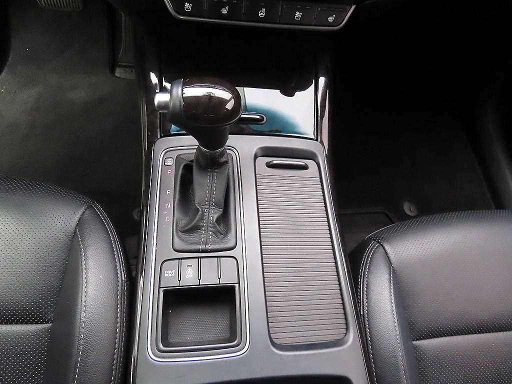 KIA Sorento - Vista 10