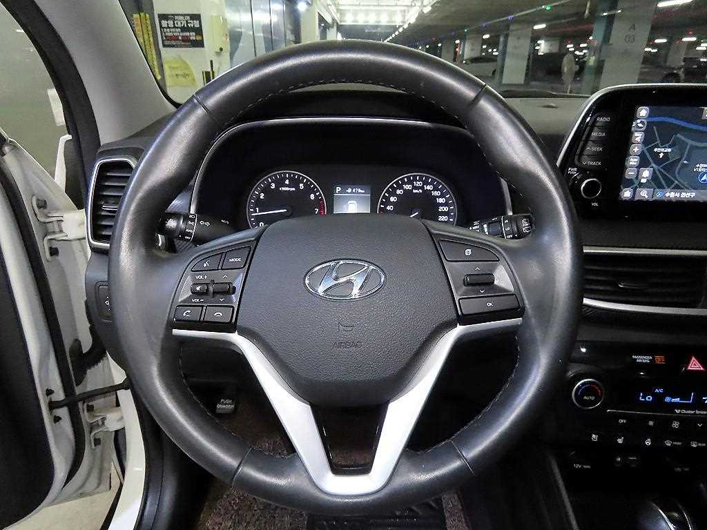 HYUNDAI Tucson - Vista 8