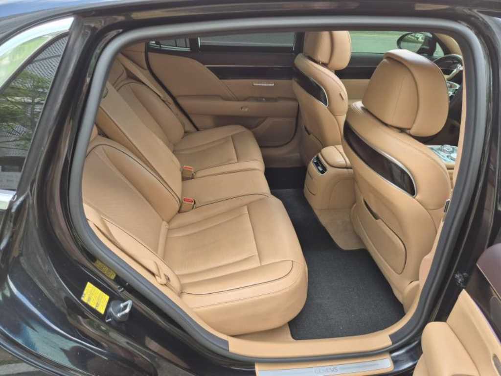 Genesis G90 2022 Negro - Importación desde Corea - HF Imports Iquique - Foto 13