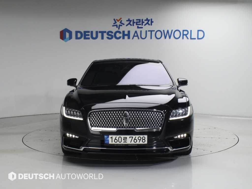 Lincoln Continental - Vista 3