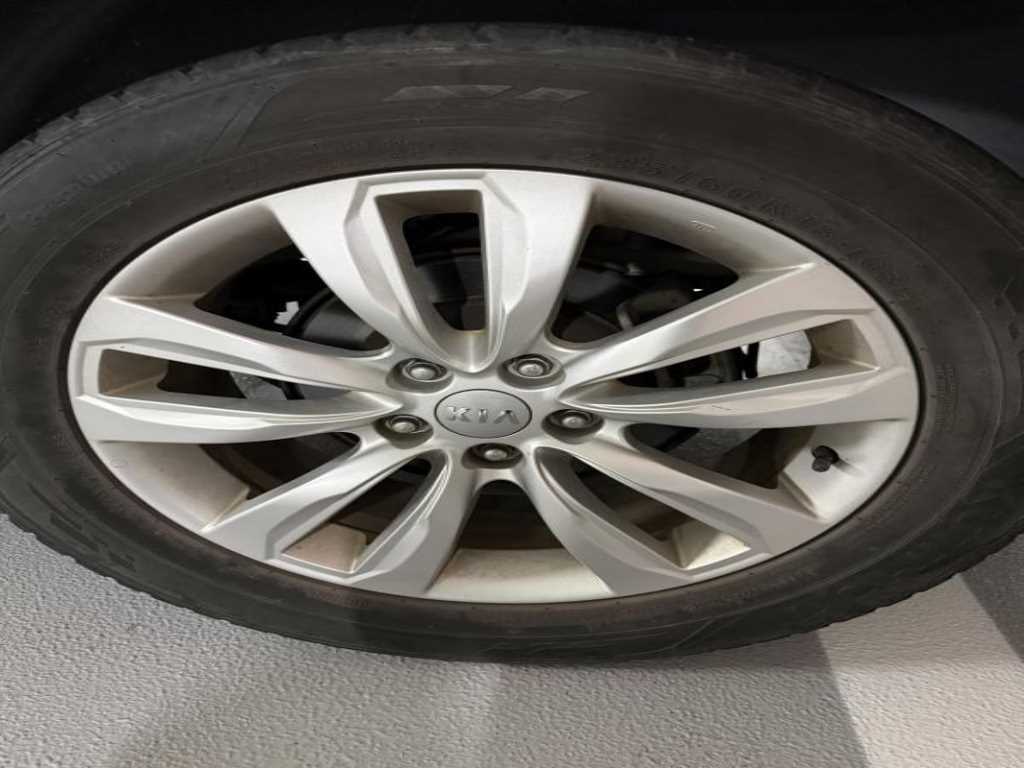 KIA Sorento - Vista 10