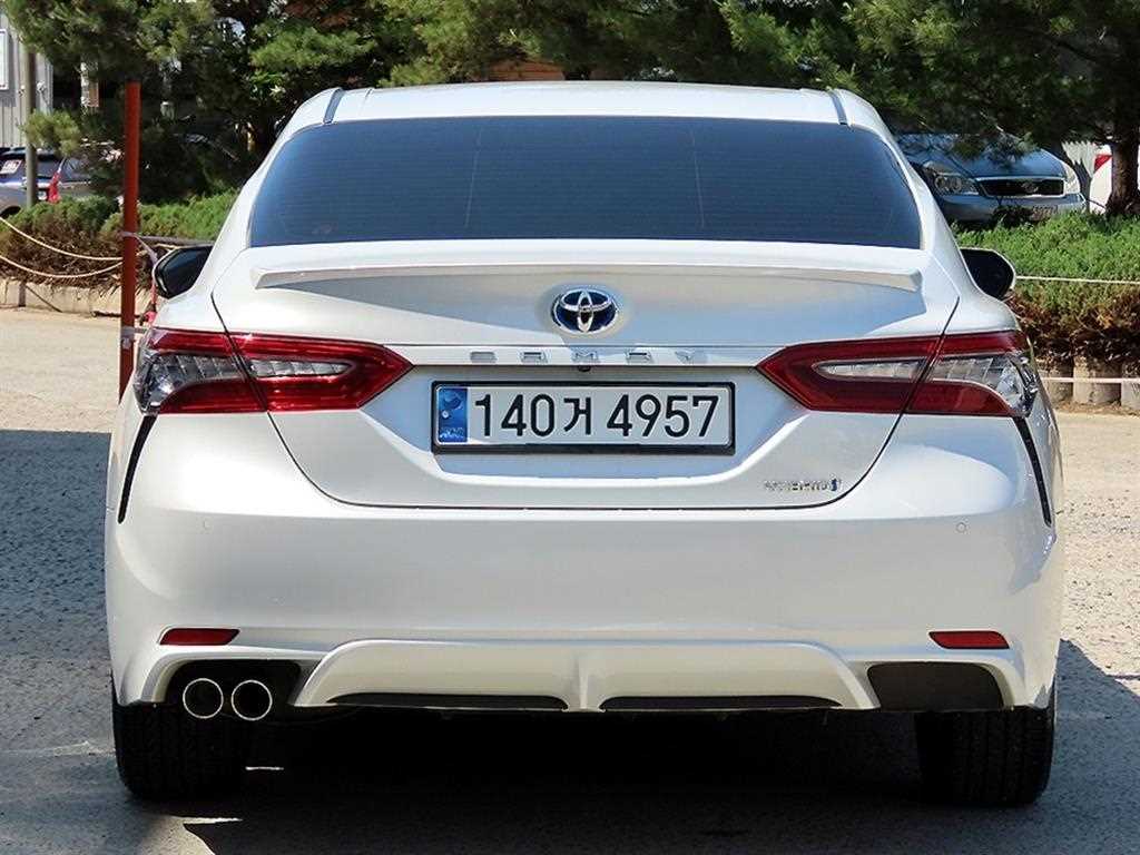 Toyota Camry - Vista 4