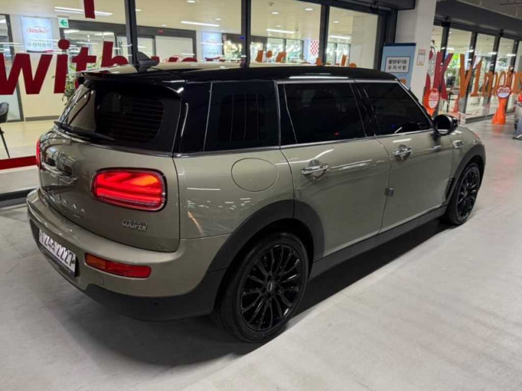 Mini Clubman - Vista 4
