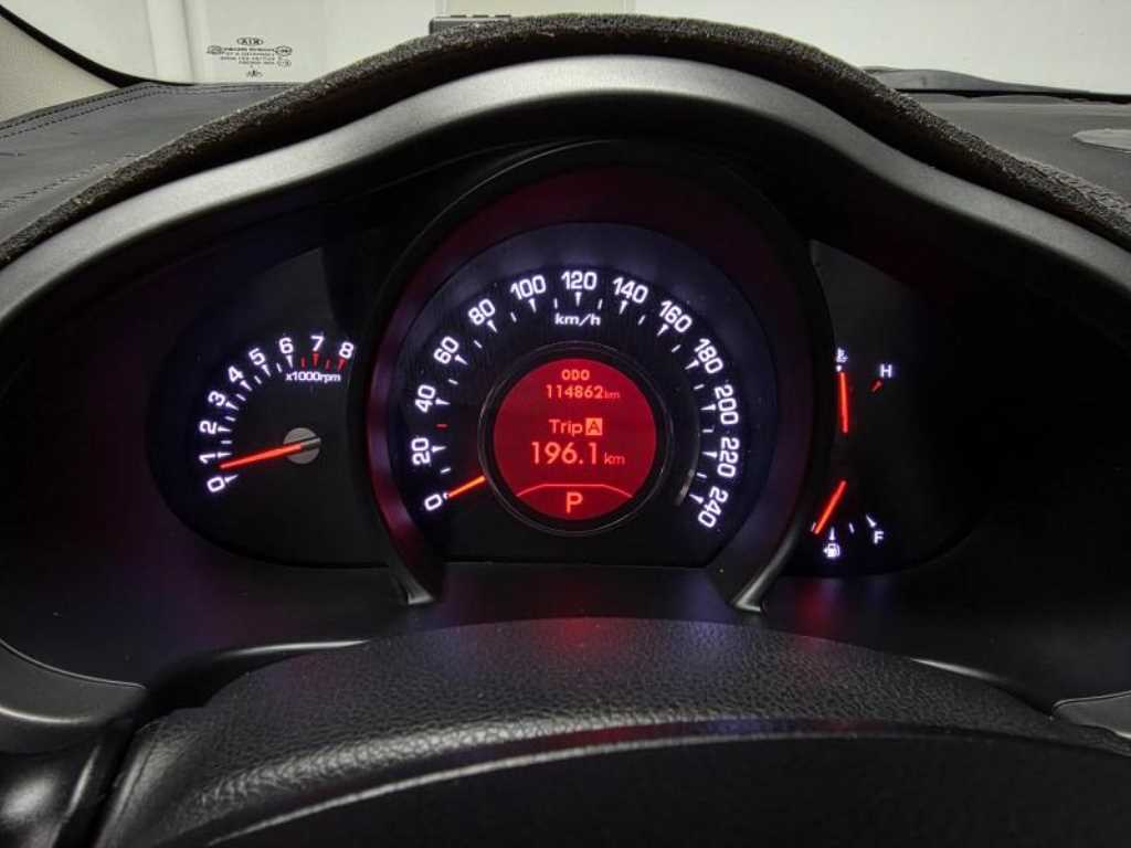 KIA Sportage - Vista 6