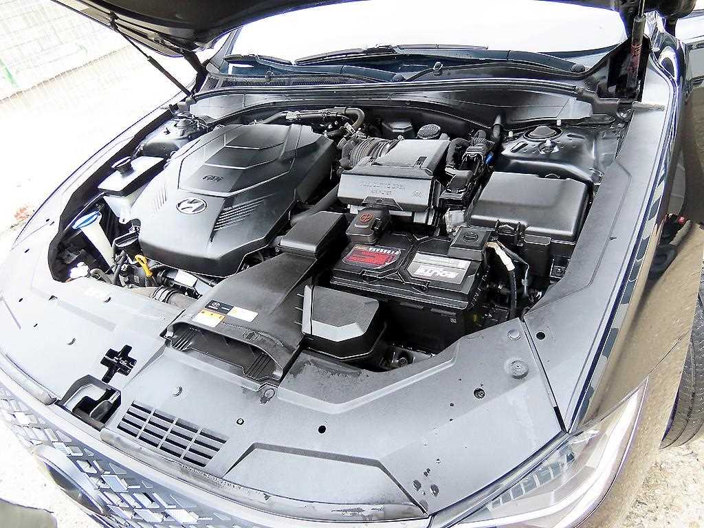 HYUNDAI Grandeur 2020 Negro - Importación desde Corea - HF Imports Iquique - Foto 19