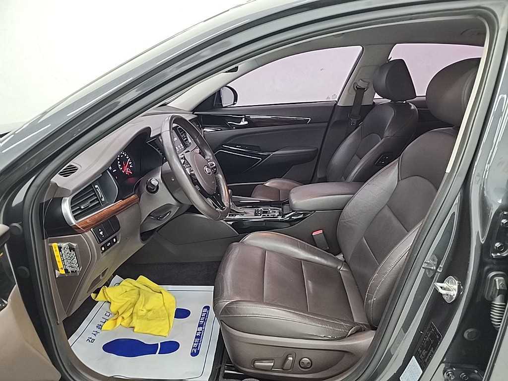 KIA K7 - Vista 11