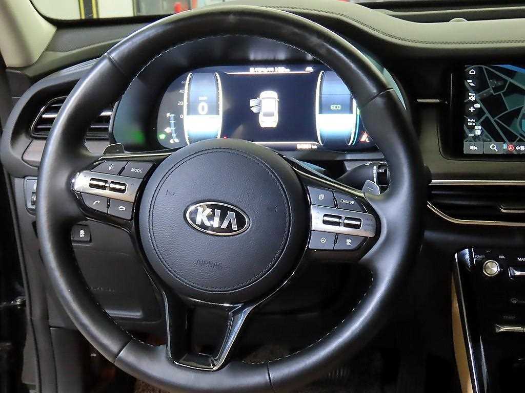 KIA K7 - Vista 8