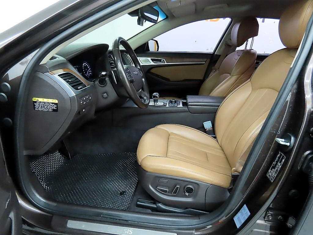 Genesis G80 - Vista 5