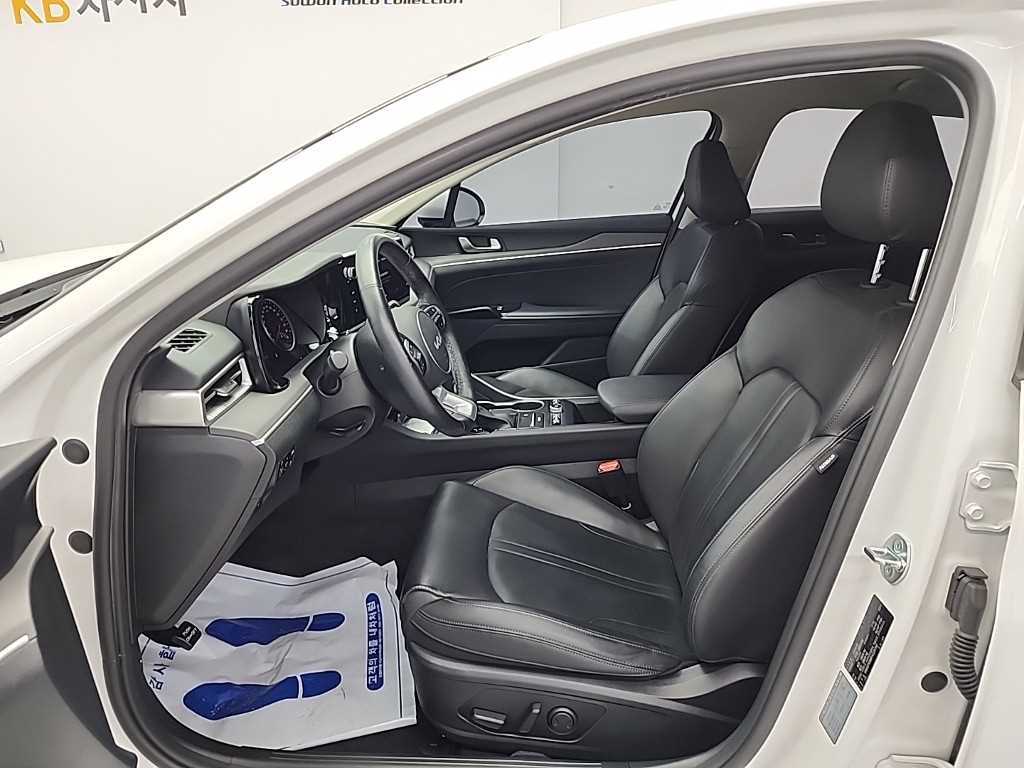 KIA K5 - Vista 11