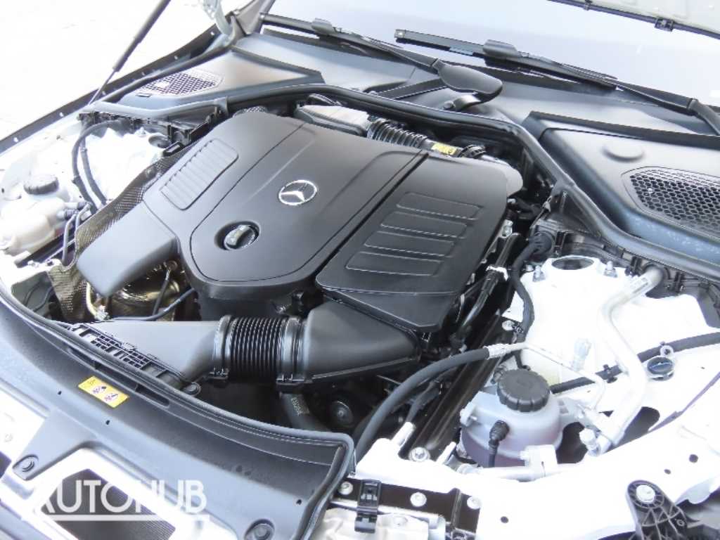 Mercedes Benz E class - Vista 5