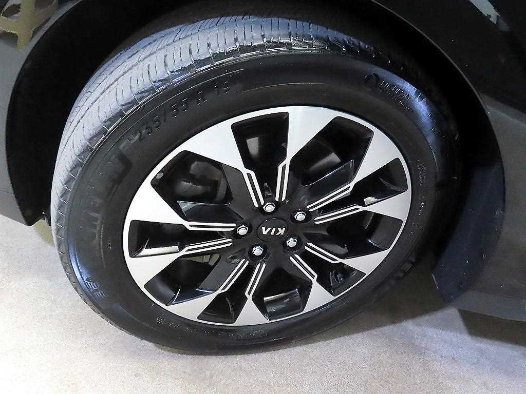 KIA Carnival 2021 Negro - Importación desde Corea - HF Imports Iquique - Foto 20
