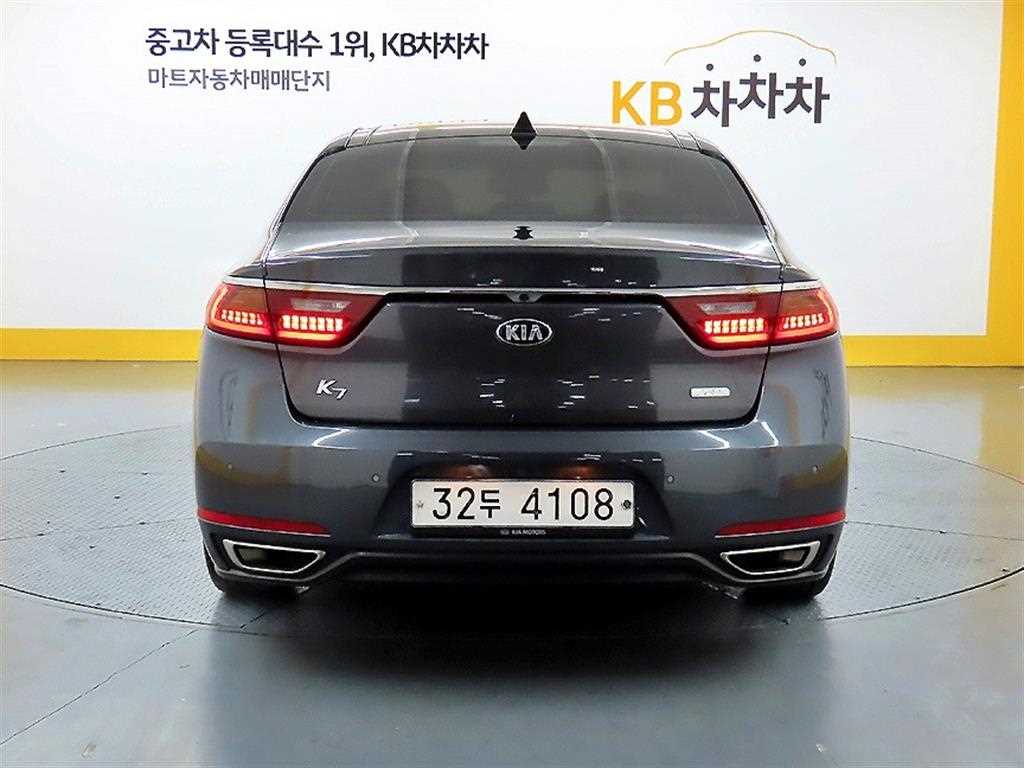 KIA K7 - Vista 3