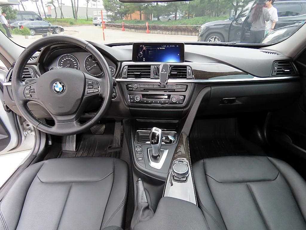BMW 3 series - Vista 7
