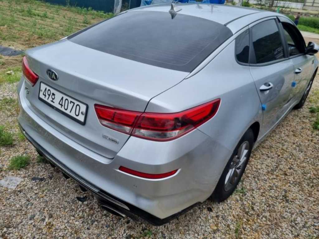 KIA K5 - Vista 3