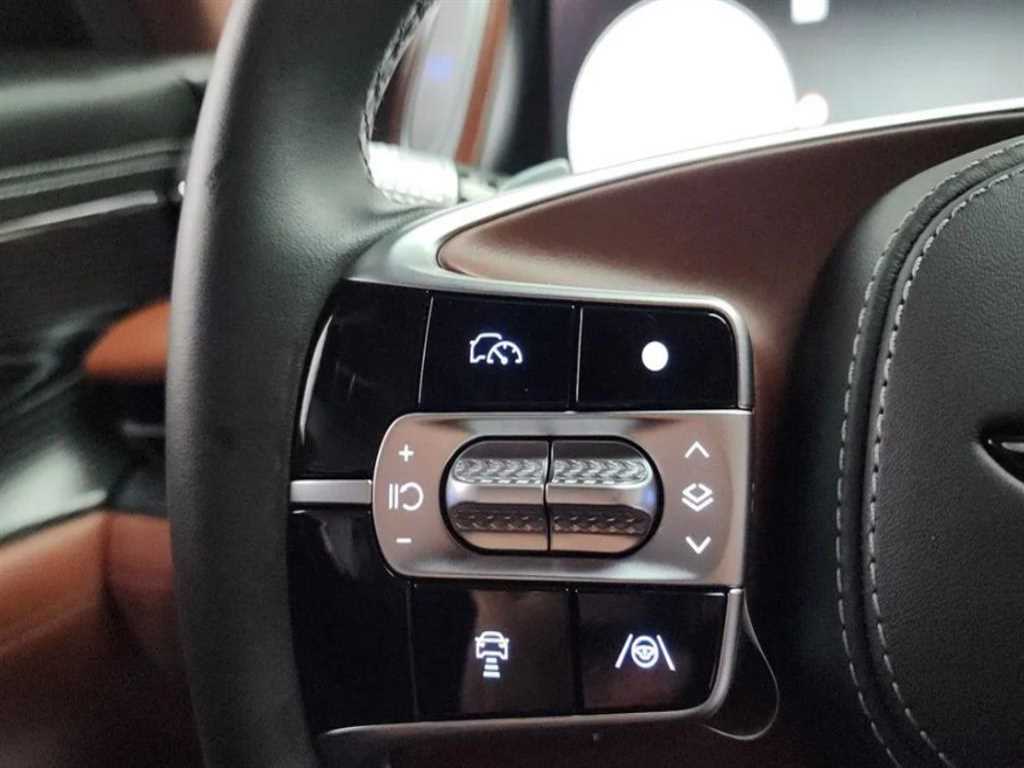 Genesis G90 2024 Verde - Importación desde Corea - HF Imports Iquique - Foto 17