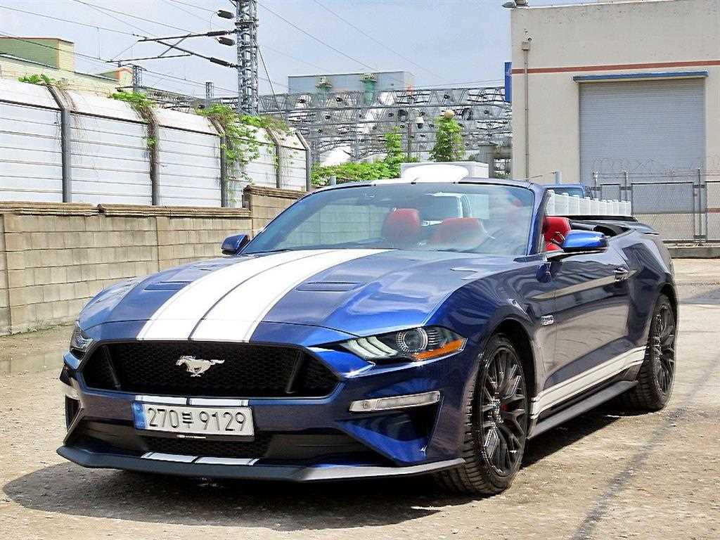 Ford Mustang - Vista 2