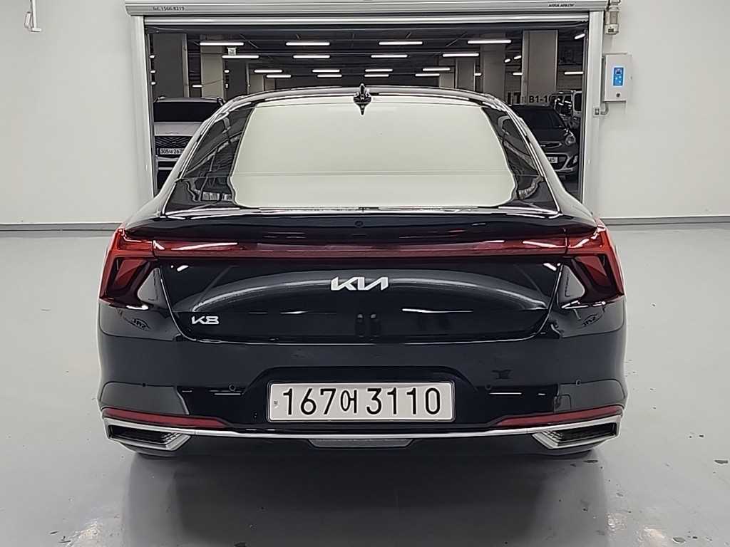 KIA K8 - Vista 3