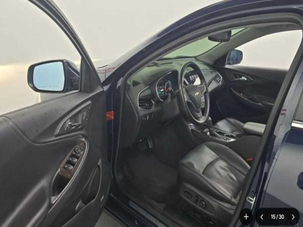 Chevrolet Malibu - Vista 5