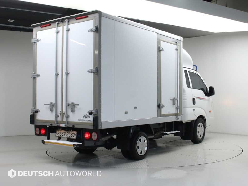 Small Truck Normal Box(High Deck) - Vista 2