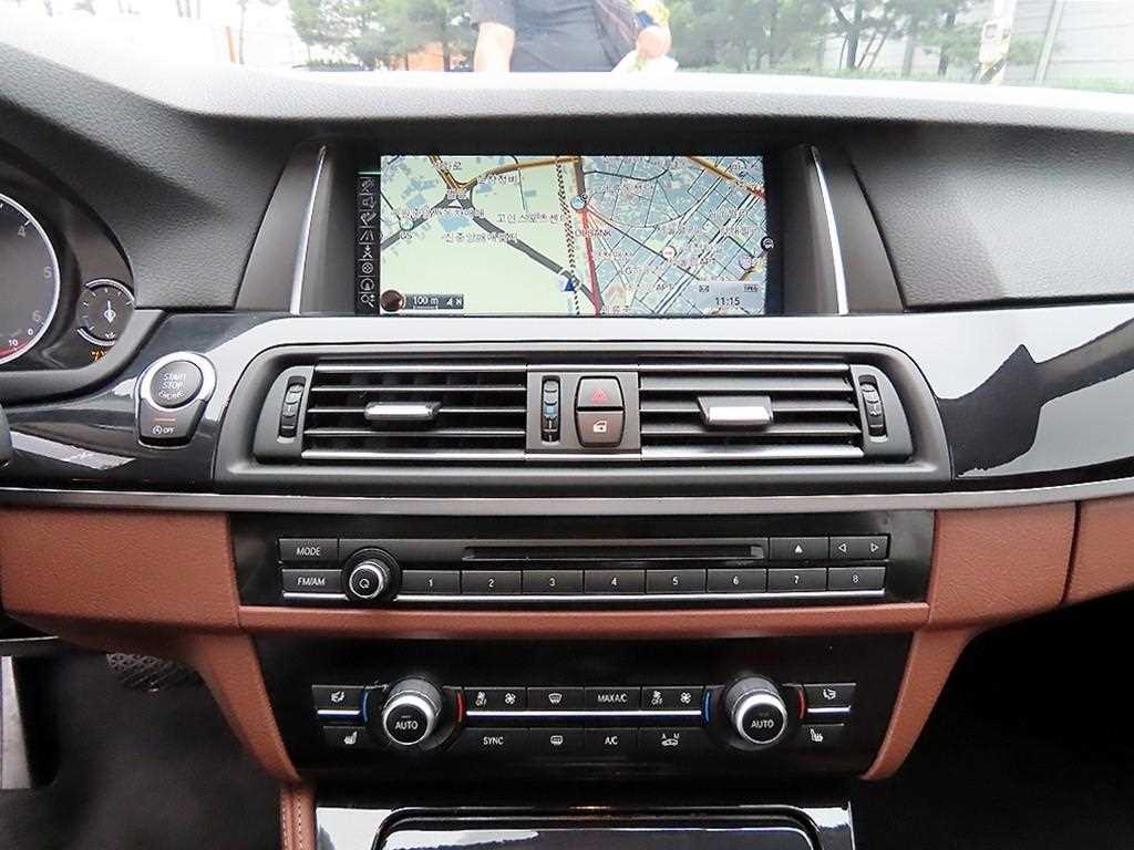 BMW 5 Series 2016 Plateado - Importación desde Corea - HF Imports Iquique - Foto 14
