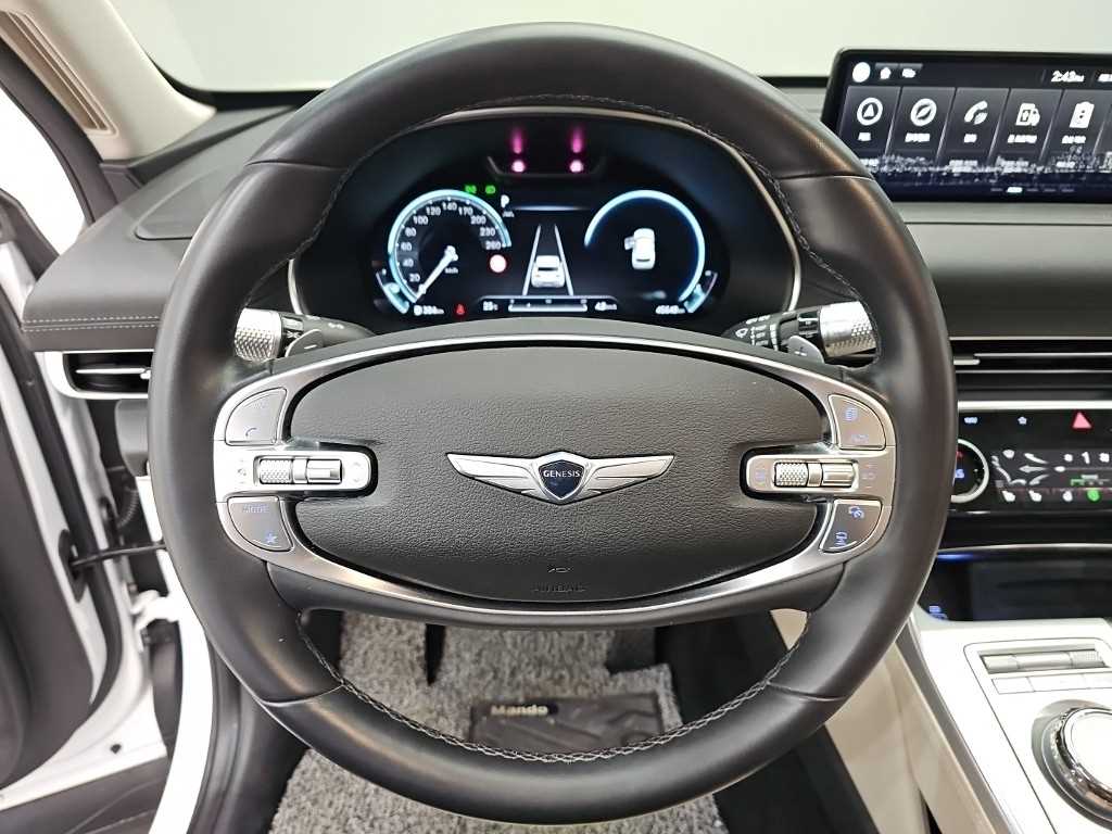Genesis GV80 - Vista 9
