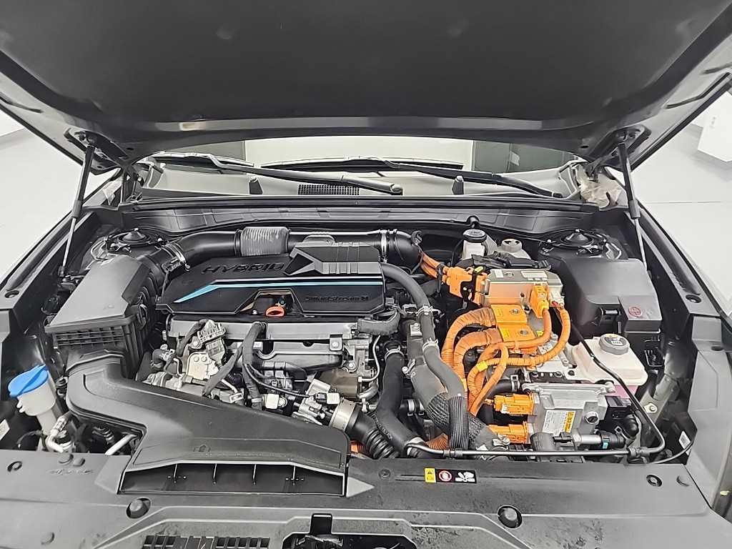 KIA K8 - Vista 5