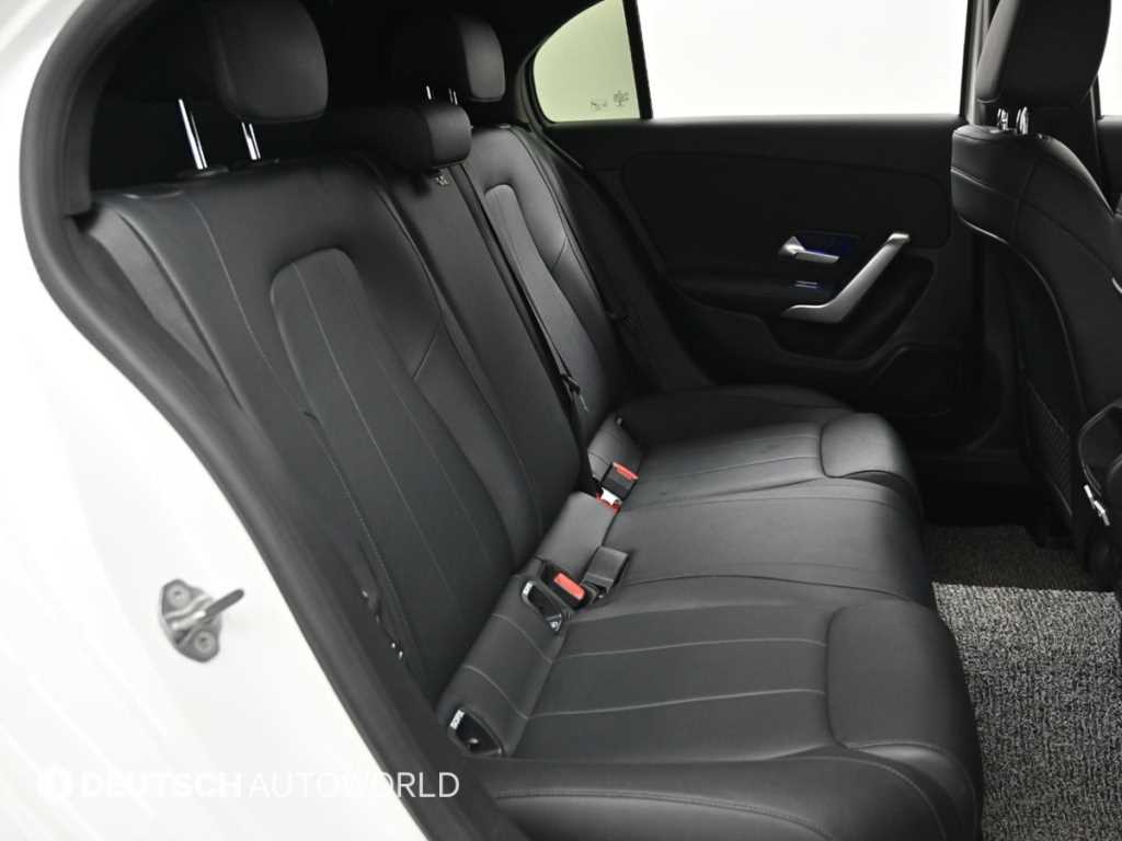 Mercedes Benz A Class - Vista 12