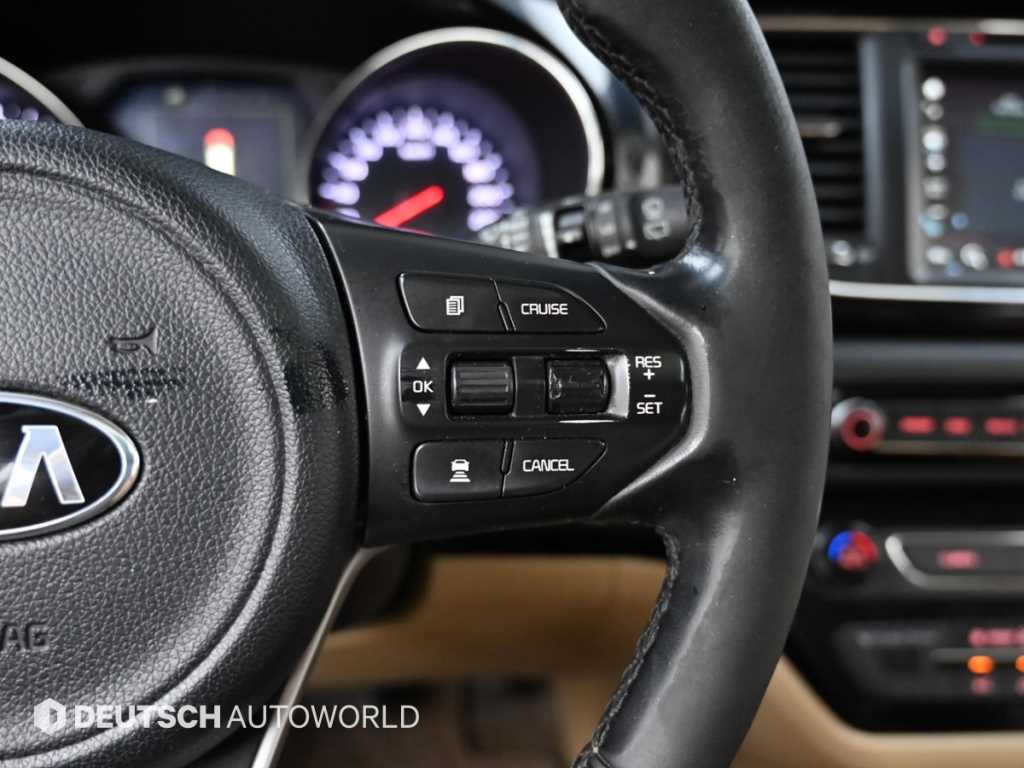 KIA Carnival 2017 Negro - Importación desde Corea - HF Imports Iquique - Foto 17