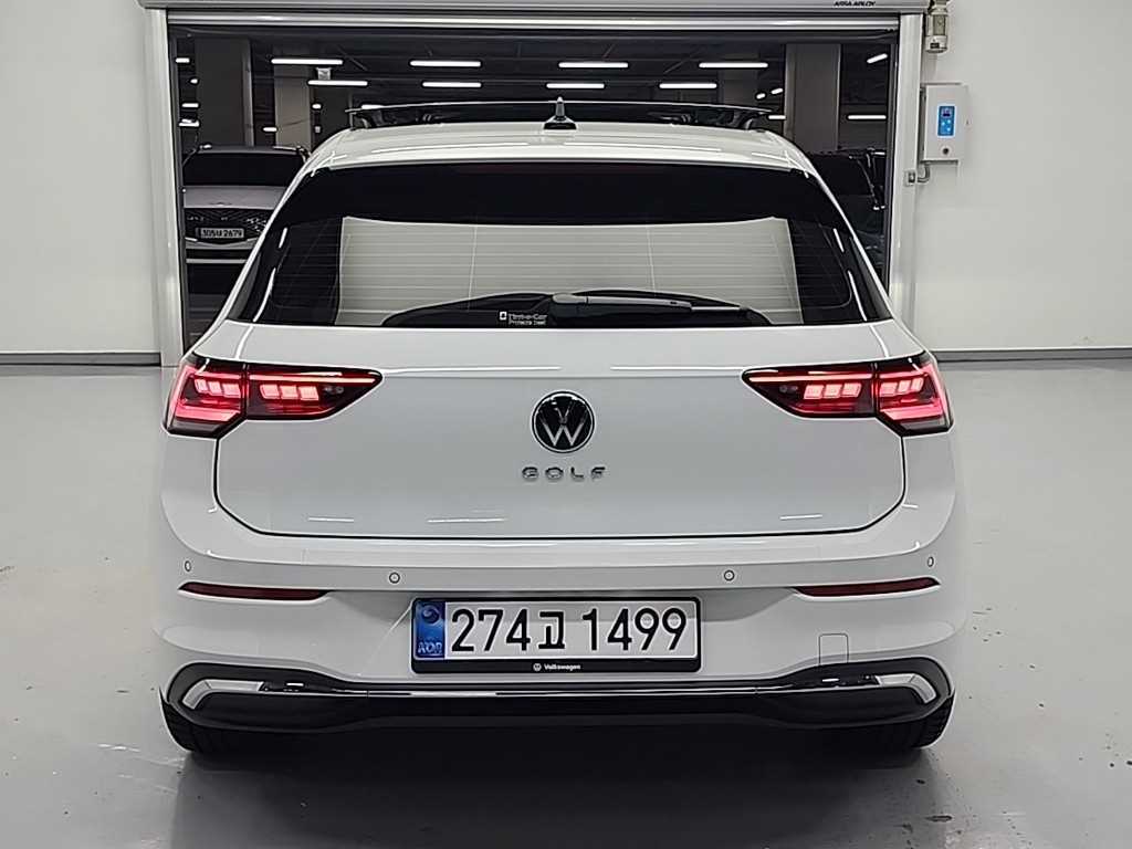 Volkswagen Golf - Vista 4