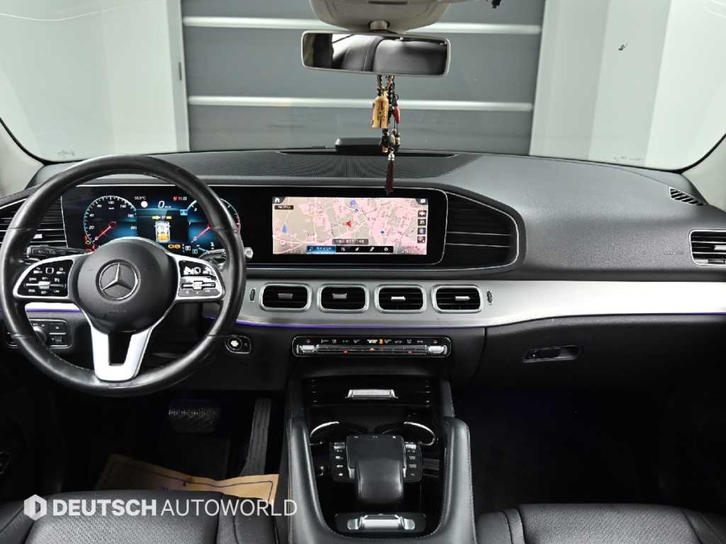 Mercedes Benz GLE Class - Vista 7