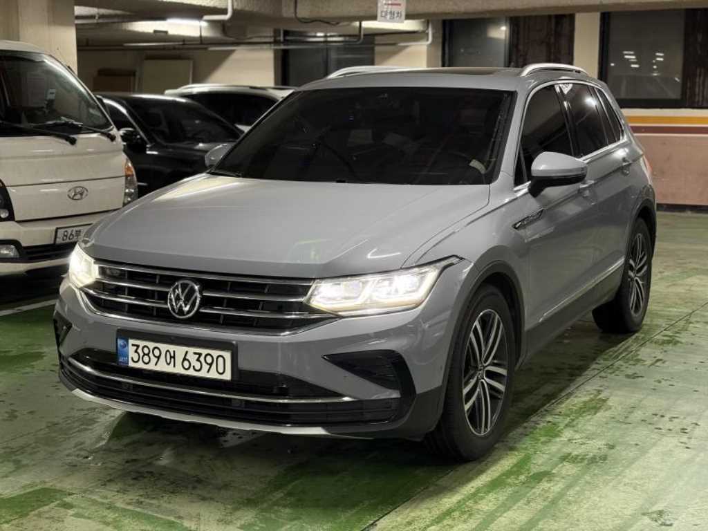 Volkswagen Tiguan - Vista 2