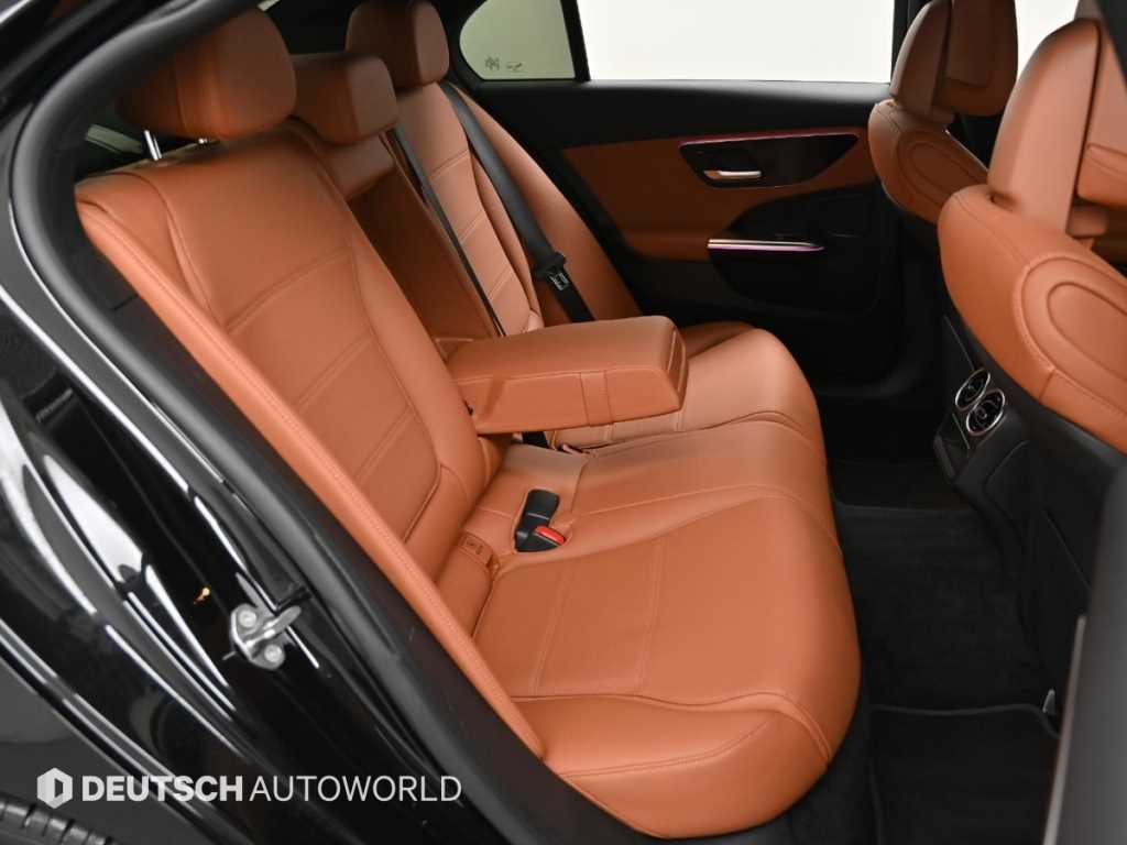 Mercedes Benz C Class - Vista 12