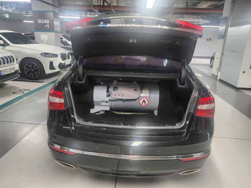 KIA K7 - Vista 7