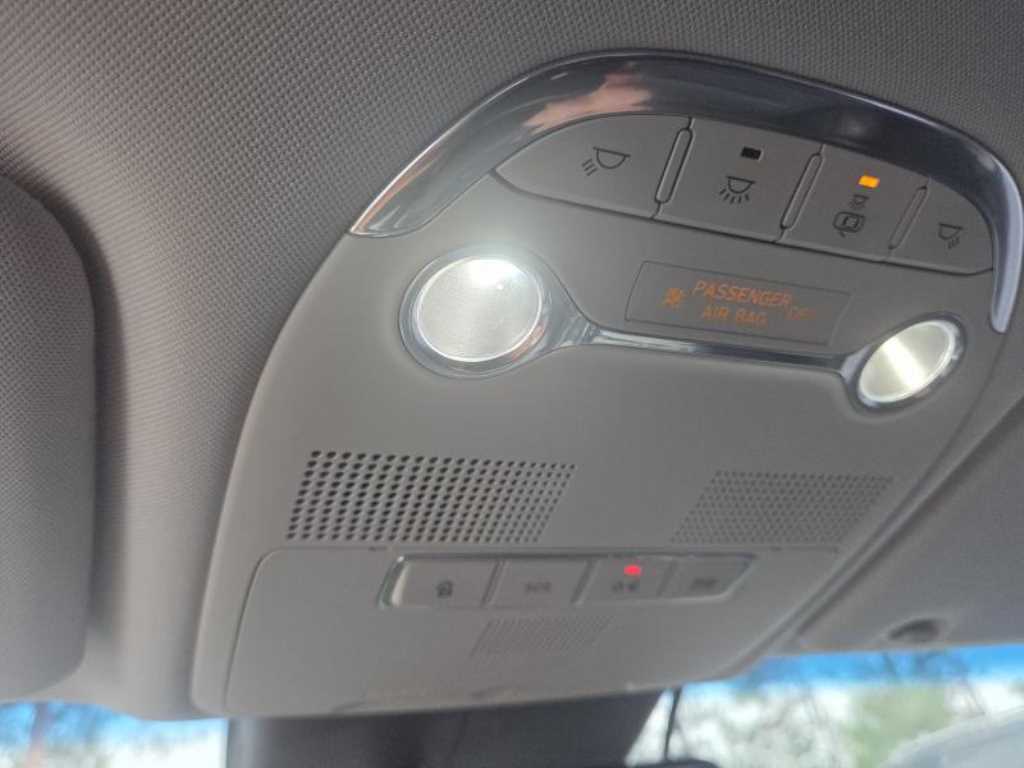HYUNDAI Grandeur - Vista 7