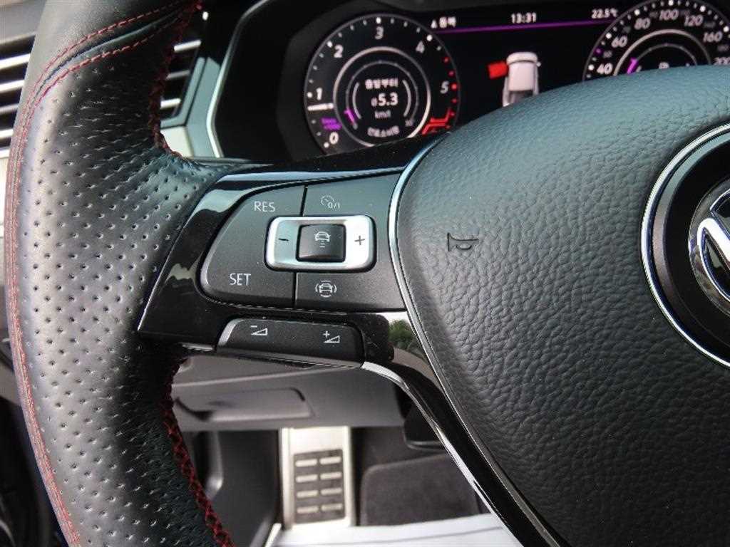 Volkswagen Arteon - Vista 11
