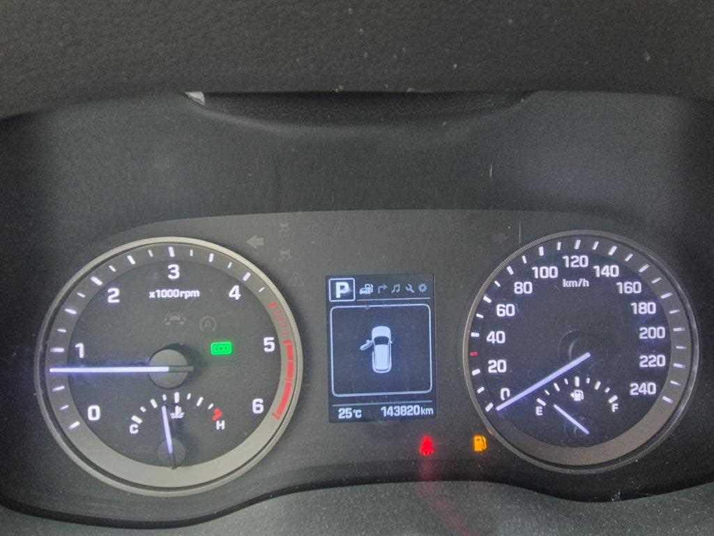 HYUNDAI Tucson - Vista 8