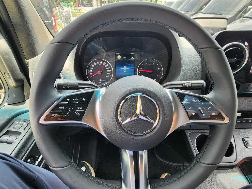Mercedes Benz Sprinter - Vista 10