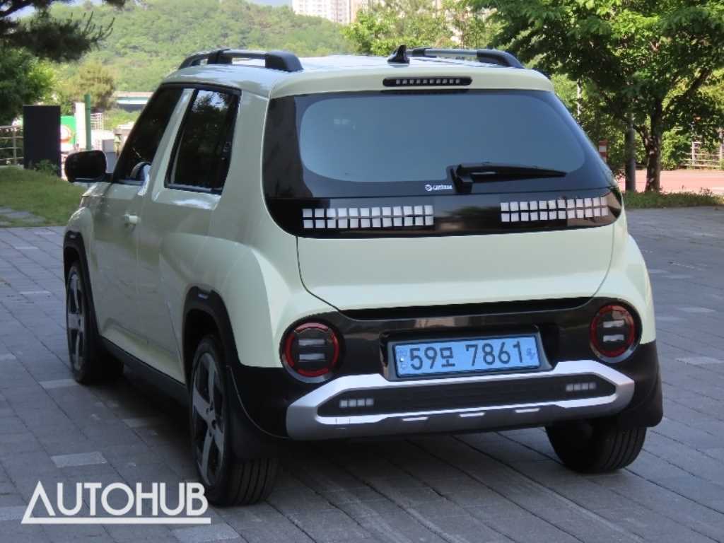 HYUNDAI Casper - Vista 4