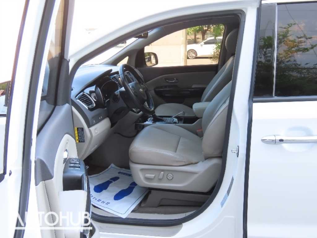 KIA Carnival 2015 - Importación desde Corea - HF Imports Iquique - Foto 14
