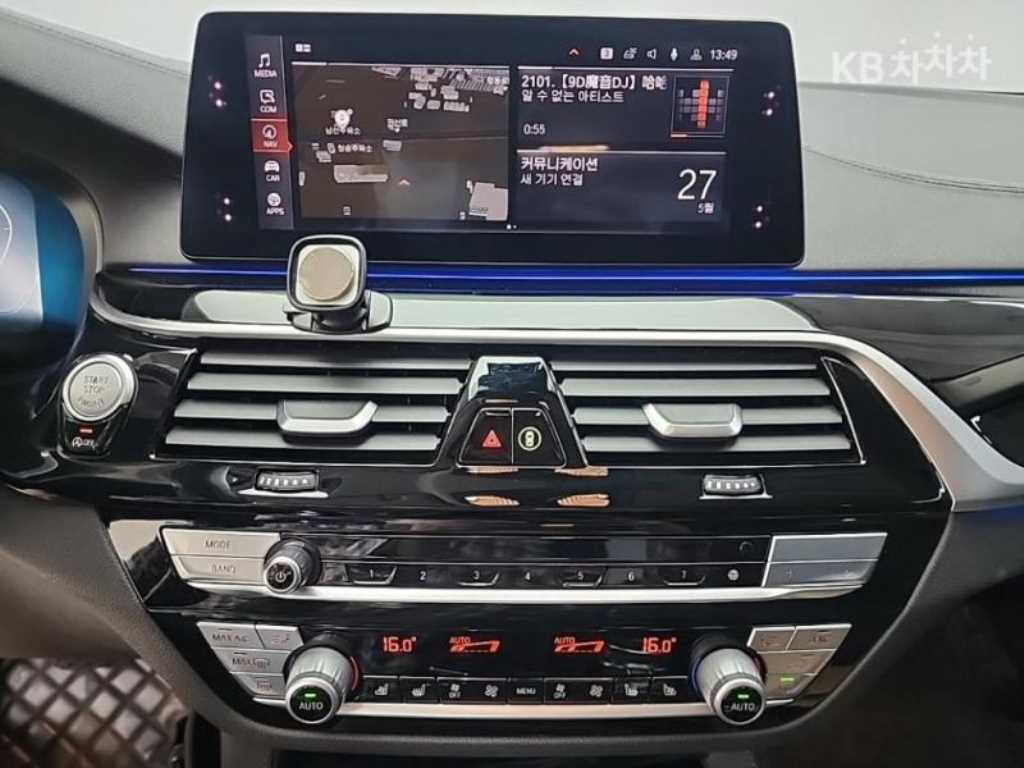 BMW 5 Series - Vista 10