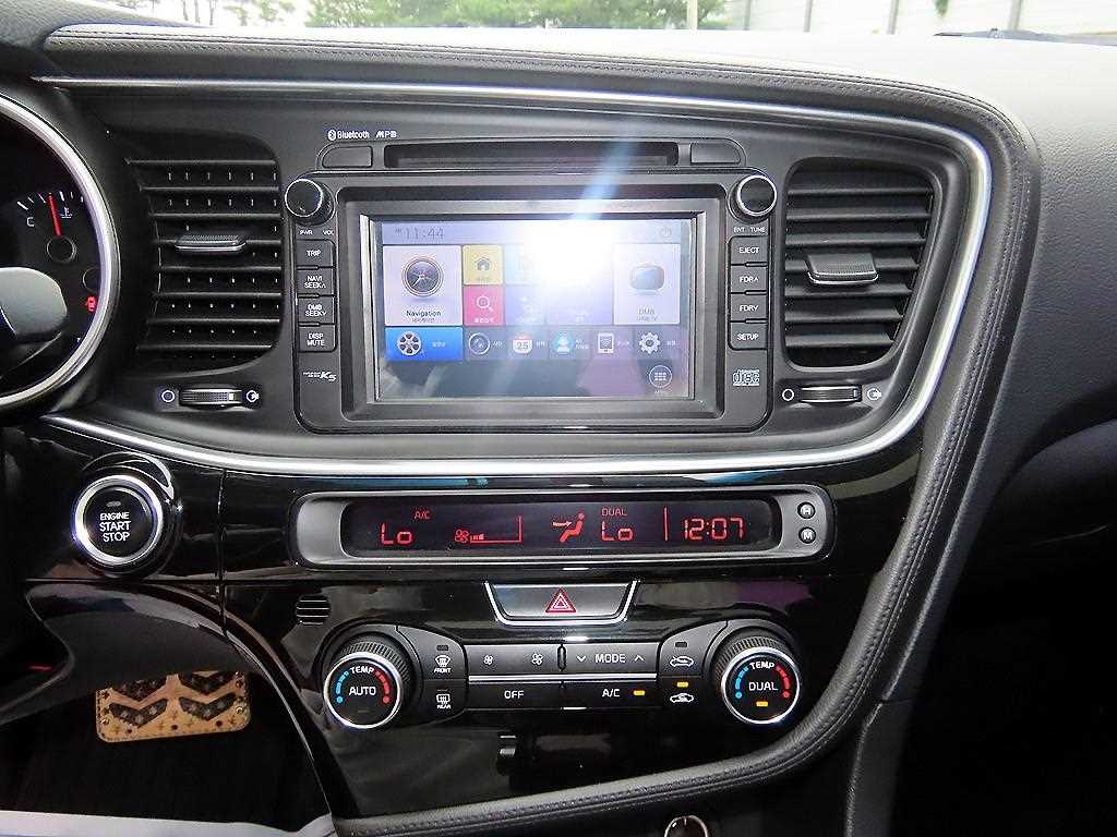 KIA K5 2015 Blanco - Importación desde Corea - HF Imports Iquique - Foto 14