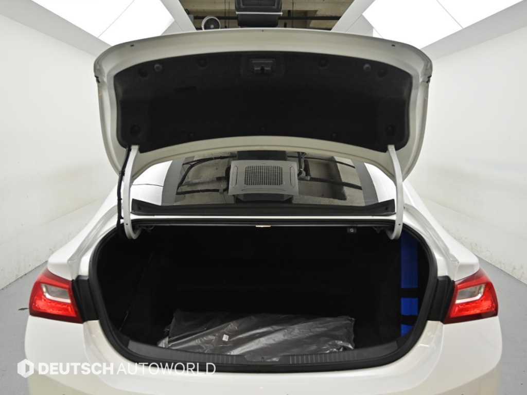 Chevrolet Malibu 2017 Blanco - Importación desde Corea - HF Imports Iquique - Foto 18