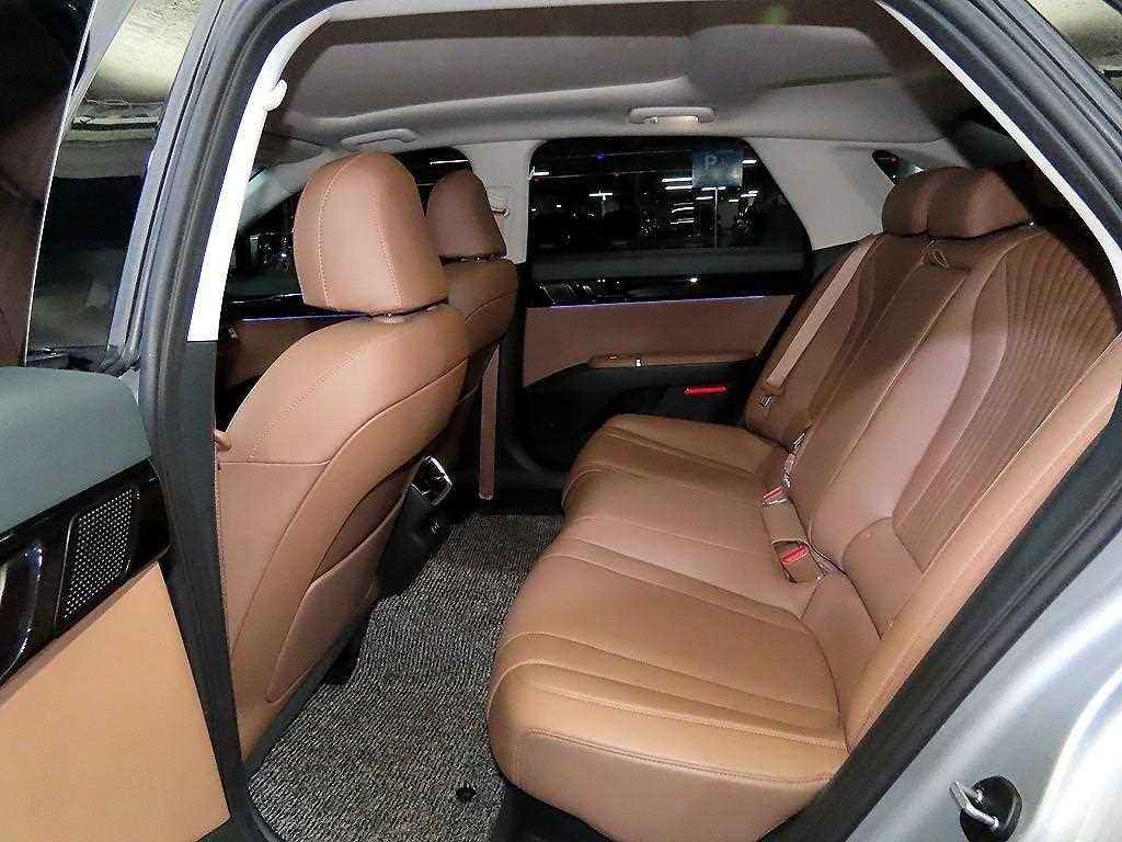 HYUNDAI Grandeur - Vista 8
