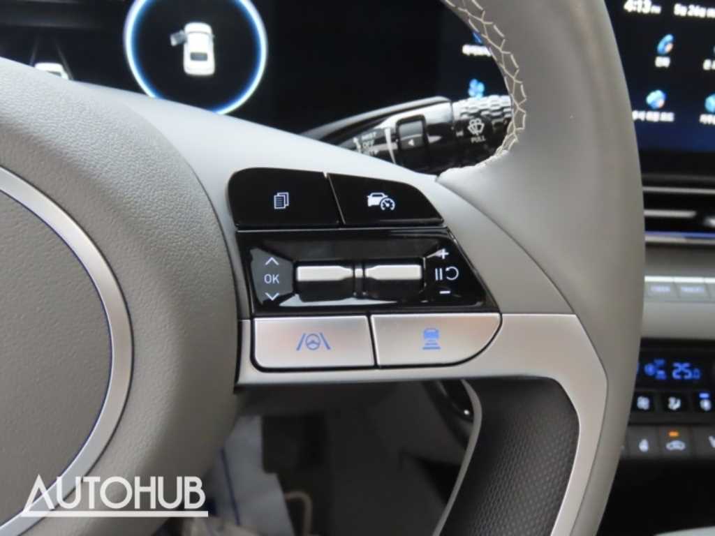 HYUNDAI Avante - Vista 11