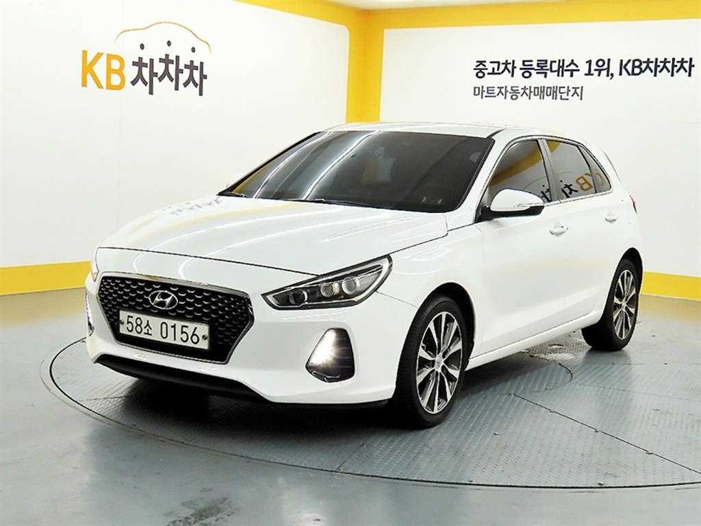 HYUNDAI i30 - Vista 2