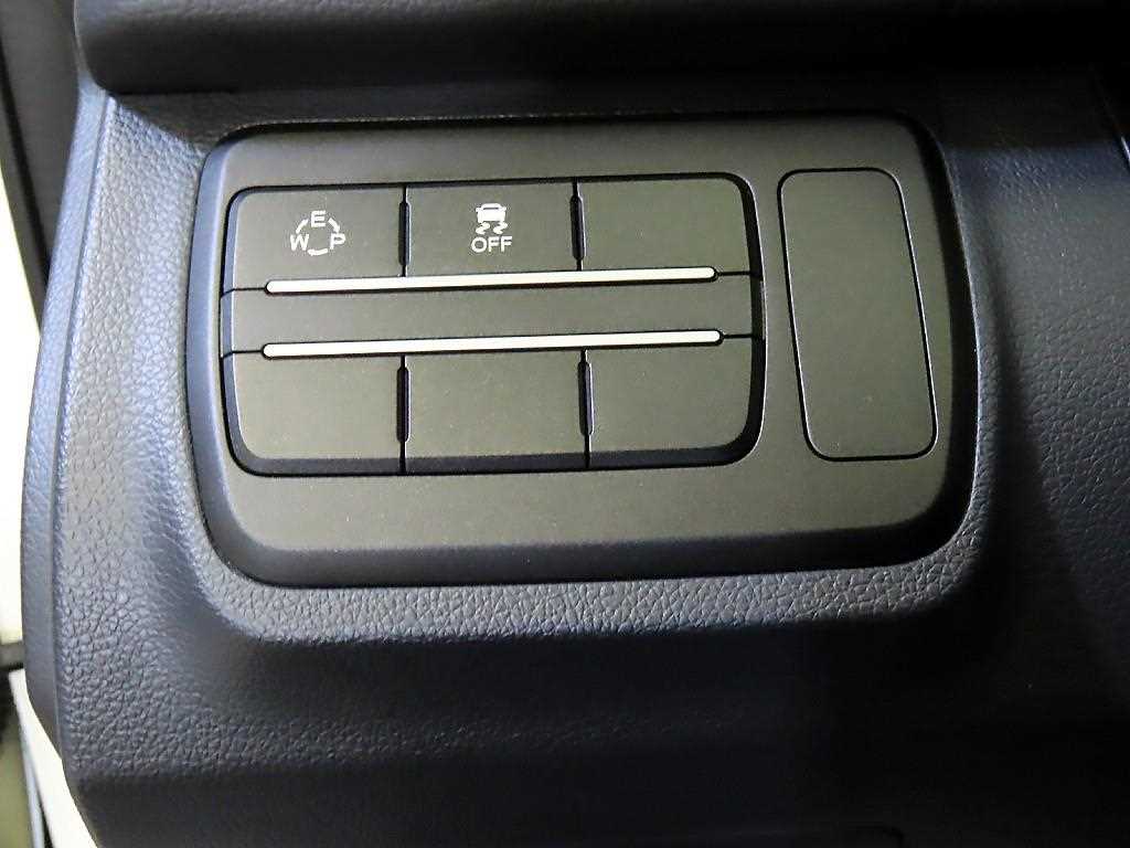 Ssangyong Tivoli 2015 - Importación desde Corea - HF Imports Iquique - Foto 16