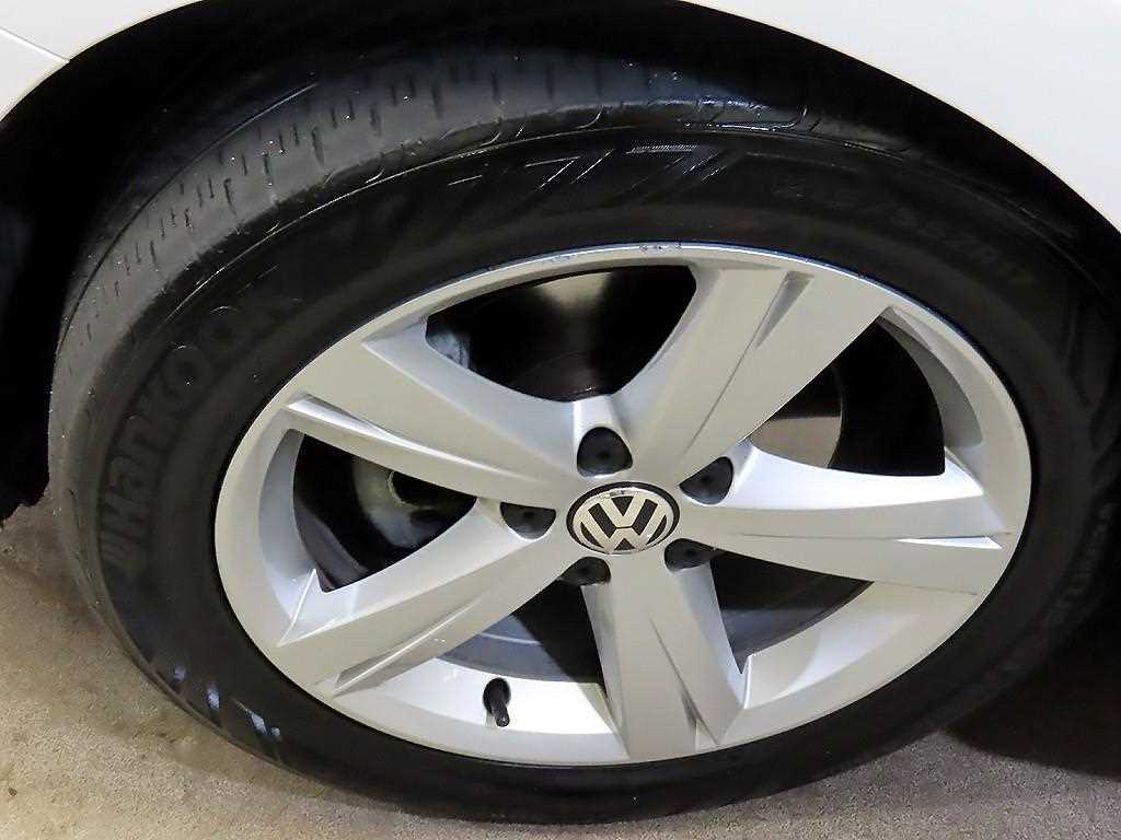 Volkswagen Beetle 2013 Blanco - Importación desde Corea - HF Imports Iquique - Foto 20