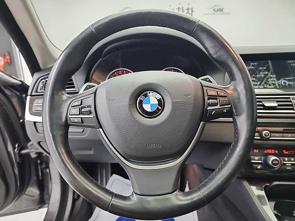BMW 5 Series - Vista 9