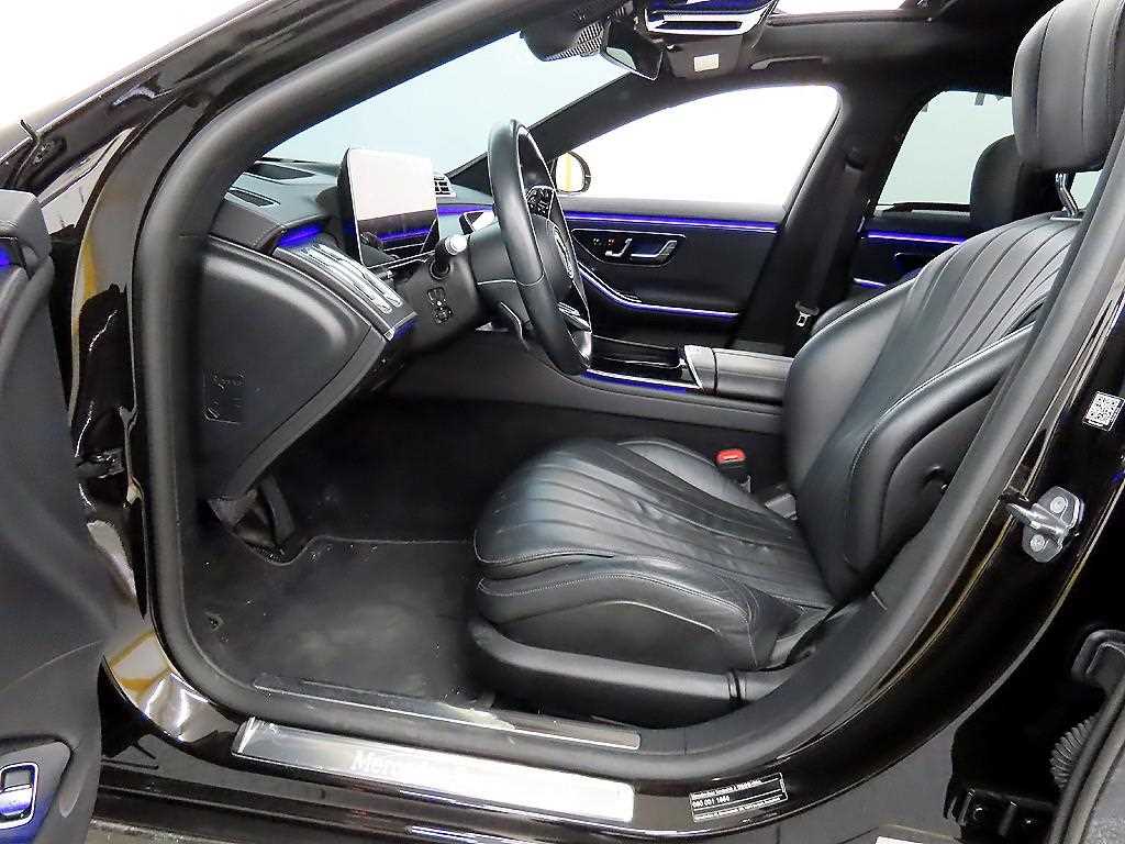 Mercedes Benz S Class - Vista 5